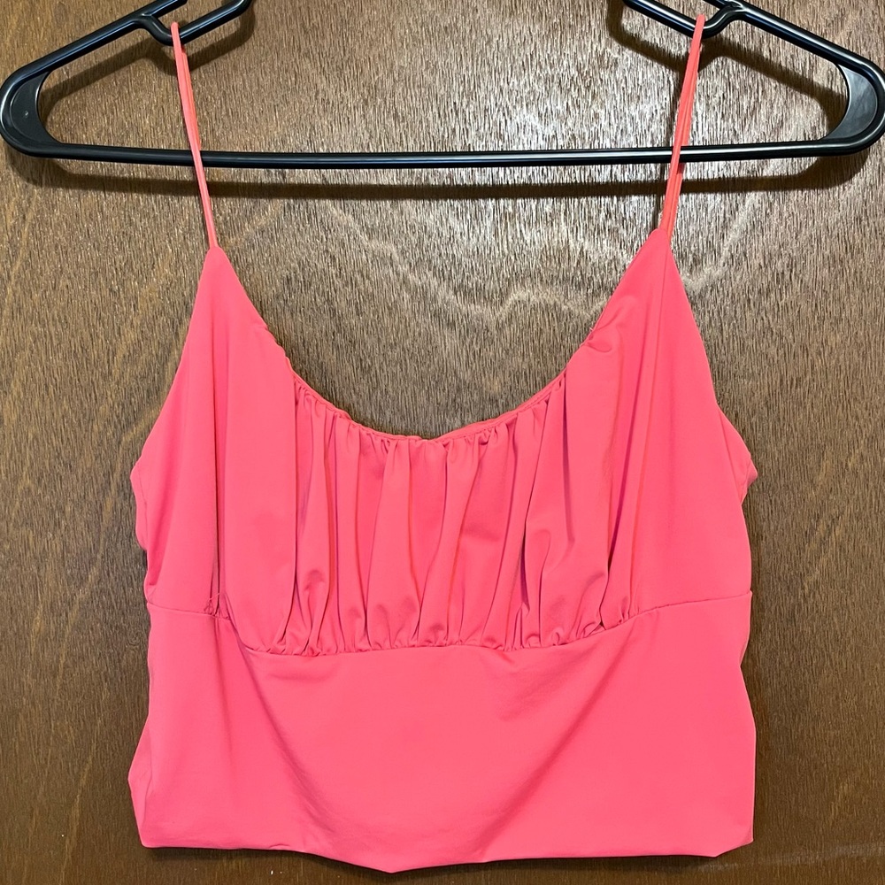 Better Be Juniors Top Cropped Coral-Pink Tank Shirt, size Medium